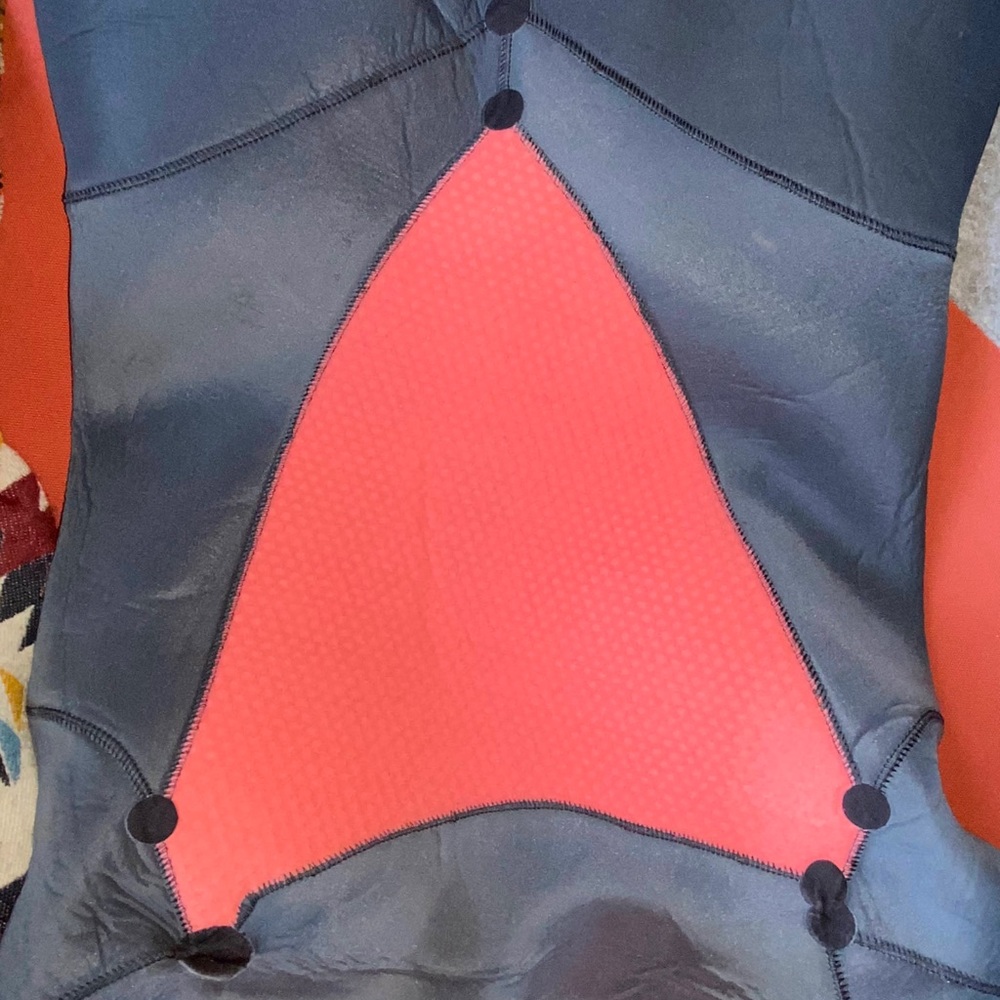 5/4/3 Roxy Wetsuit - Picture 4 of 5